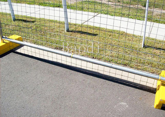 Zinc Coated Welded Temporary Mesh Fence For Special Outdoor Events 1.8m X 2.4m