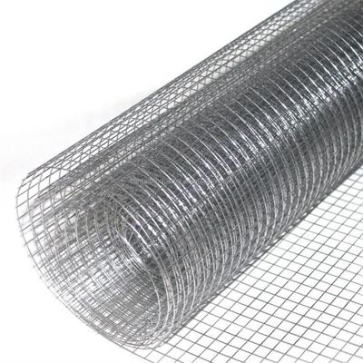 China Fabricante de malla de protección soldada cerco galvanizado soldado de hierro soldado malla de alambre al por mayor personalizado