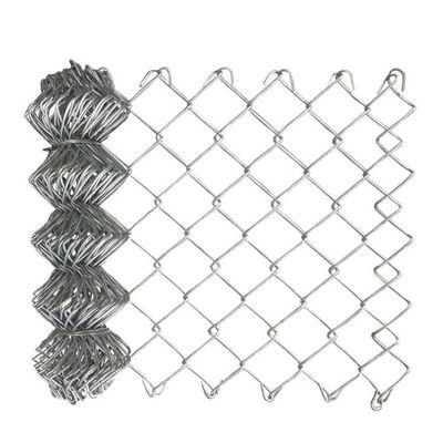50x50mm de calentamiento sumergido galvanizado de la cadena de enlace de la cerca de tejido de ciclón de alambre de red