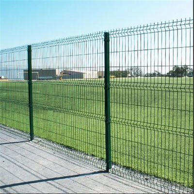 Valla de malla de alambre soldada curvada 3D personalizada verde recubierta de PVC cerca de malla metálica de doblez galvanizada para exteriores