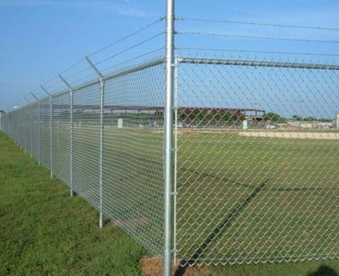 100 pies 50 pies 8 pies 6 pies Galvanizado Chain Link Recinto Rollos 2,0 mm Cicl&oacute;n Recinto de malla 0